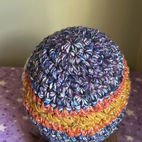 Colorful Knit Beanie with Blue Flower Accent medium soft acrylic yarn new - Picture 8 of 10